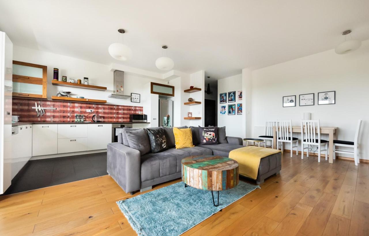Bemowo Kocjana 2-bedroom Butas